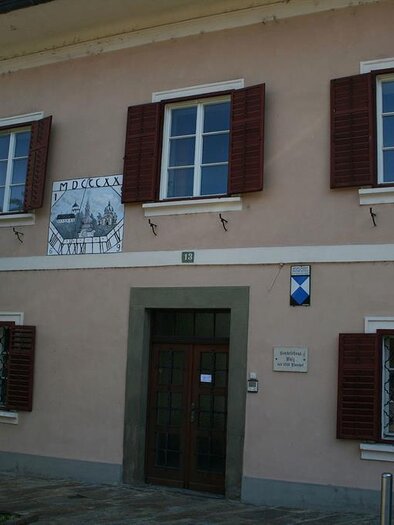 Pfarrhaus Ehrenhausen | © Ewald Gabardi Wikimedia Commons