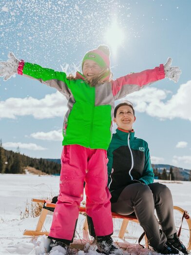 Auf ins Rodelvergnügen auf der Rodelwiese | © Schilcherland Steiermark | © Schilcherland Steiermark