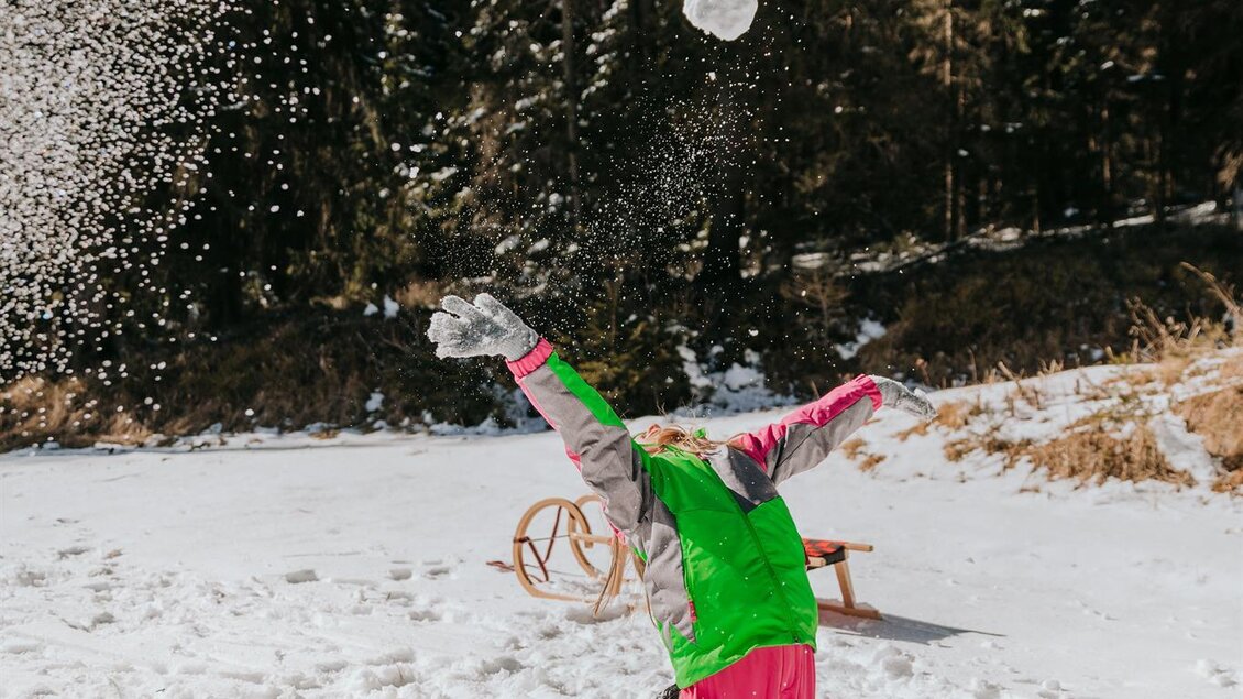 Winterspaß auf der Rodelwiese Hebalm | © Schilcherland Steiermark