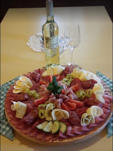 Jause Buschenschank Schmer | © Daniel Schmer