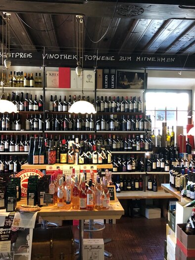 Schickers Vinothek