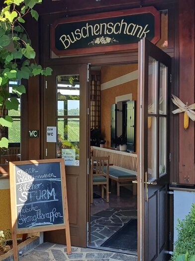 Willkommen | © Weingut Ilgi | © Weingut Ilgi