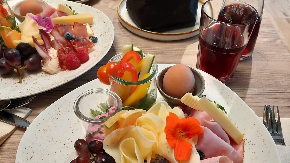 zum STERZ_Frühstücksteller_Oststeiermark | © Tourismusverband Oststeiermark