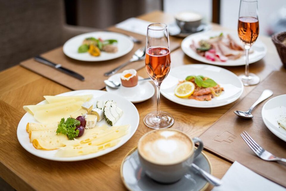 Almbrunch_Almwellness Hotel Pierer_Oststeiermark | © Almwellness Hotel Pierer