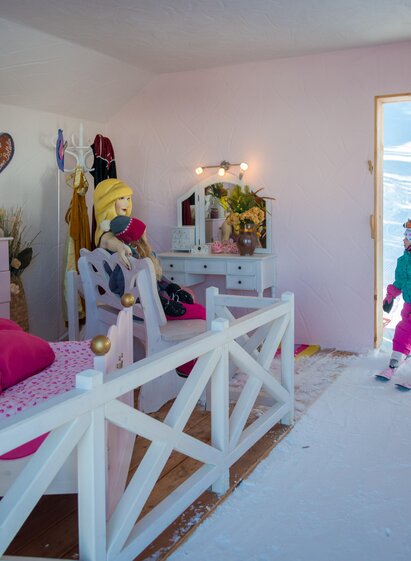 Sandrine freut sich immer über Besuch! | © Christine Höflehner