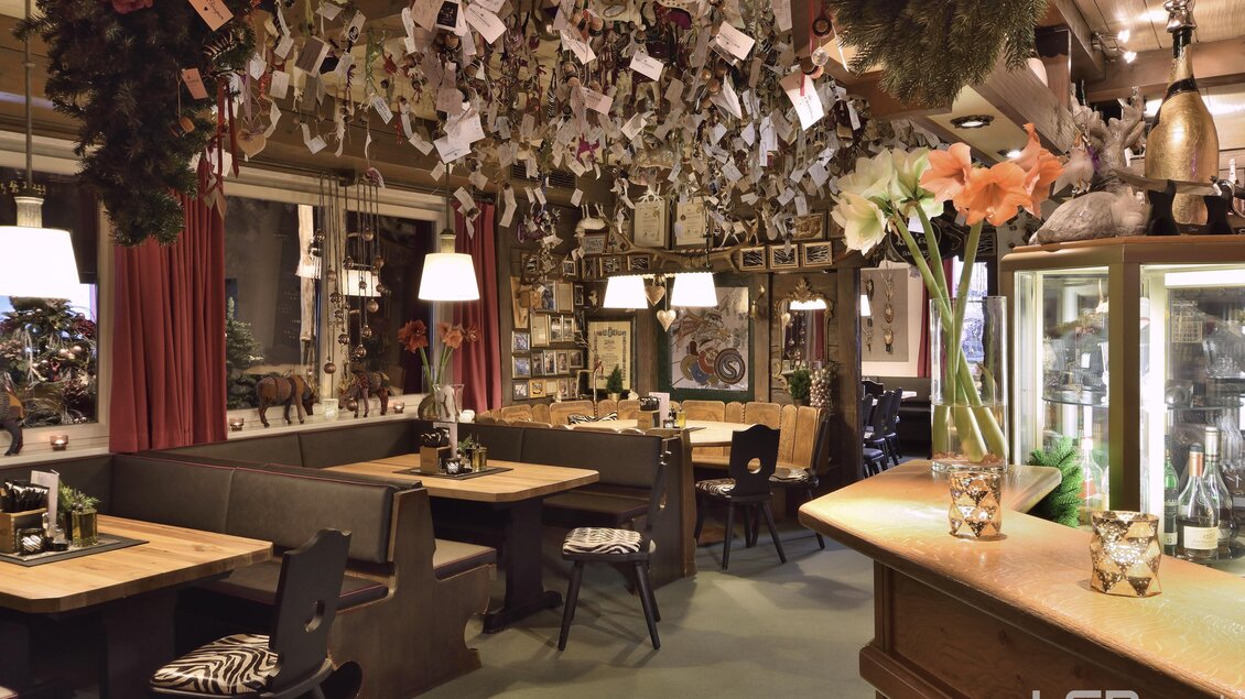 Gastraum mit rustikaler Ausstattung | © ©www.lsd.co.at