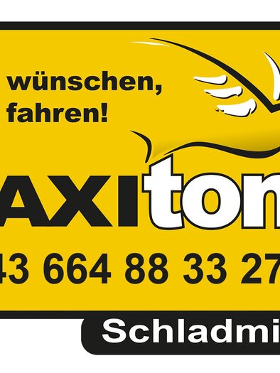 Ein gelbes Logo mit dem Text „TAXItom“ und einer Vogelillustration. Die Kontaktinformationen und der Standort „Schladming“ sind ebenfalls angegeben. | © Taxi Tom