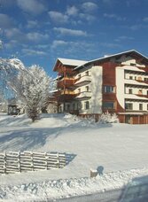 Haus im Winter | © Almenlandhof | Reisinger | © Almenlandhof