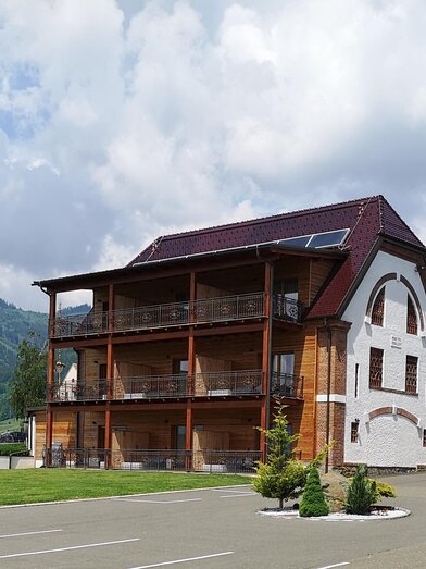 HotelRestaurantPerschler-Außenansicht-Murtal | © Hotel Restaurant Perschler | Hotel Restaurant Perschler | © Hotel Restaurant Perschler